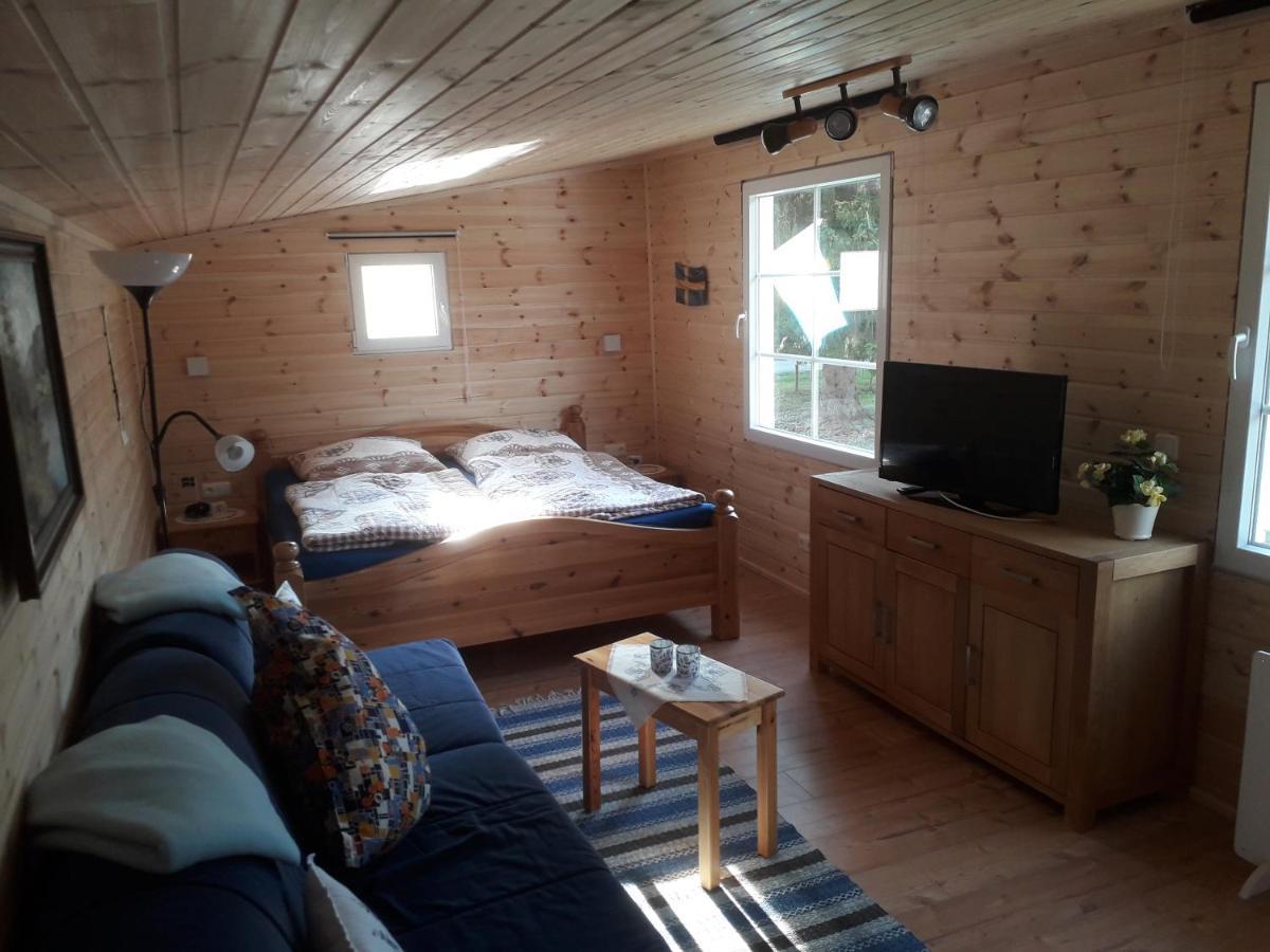 Gaestehaus Aelgstuga Apartment Hova Екстериор снимка